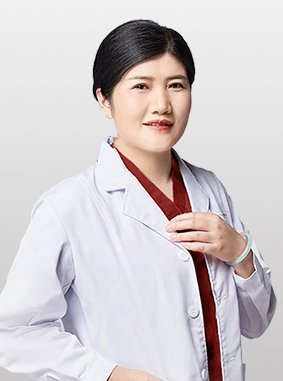 黄君玉